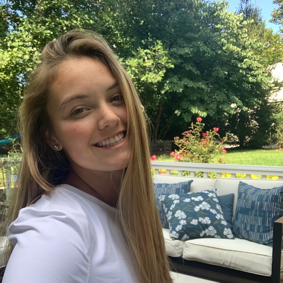 Meet your Posher, Bryn - Picture 1 of 1